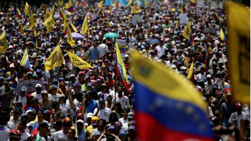 "Майдан" в Венесуэле: люди требуют восстановления демократии