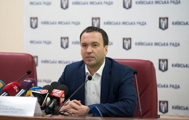 КМДА дала розпорядження ЖЕКам підвищити рівень обслуговування киян КМДА дала розпорядження ЖЕКам підвищити рівень обслуговування киян