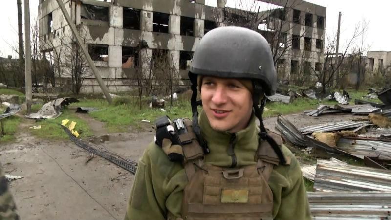 Як 22-річний офіцер керує цілою ротою солдат в зоні АТО Як 22-річний офіцер керує цілою ротою солдат в зоні АТО