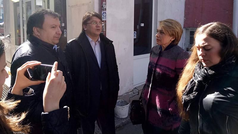 Одразу декілька міністрів заявили, що готові взяти Мартиненка на поруки Одразу декілька міністрів заявили, що готові взяти Мартиненка на поруки