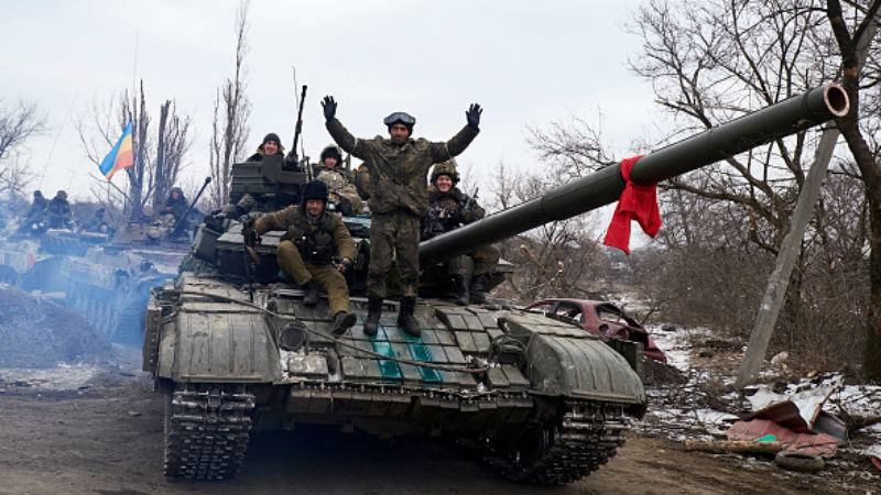 Жителей оккупированного Донбасса принудительно сгоняют на военные сборы