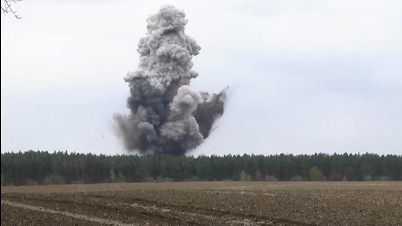 На Винниччине раздавались мощные взрывы: обезврежены авиабомбы