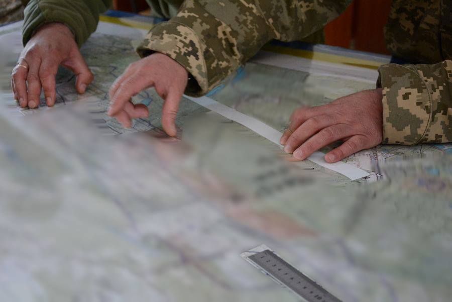 На Львівщині стартували масштабні тренування десантників: фоторепортаж На Львівщині стартували масштабні тренування десантників: фоторепортаж