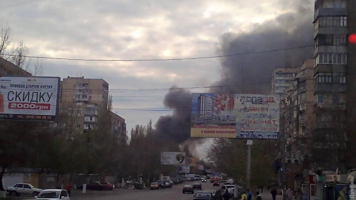 Масштабна пожежа на ринку в Одесі: з'явилася інформація про постраждалих Масштабна пожежа на ринку в Одесі: з'явилася інформація про постраждалих