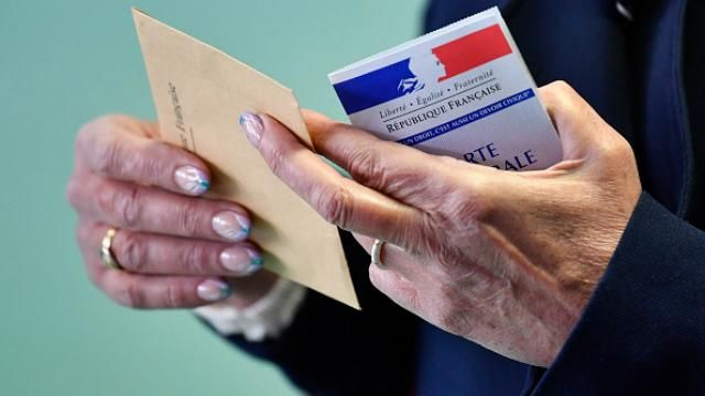 Президентські вибори у Франції: з'явились перші дані про явку