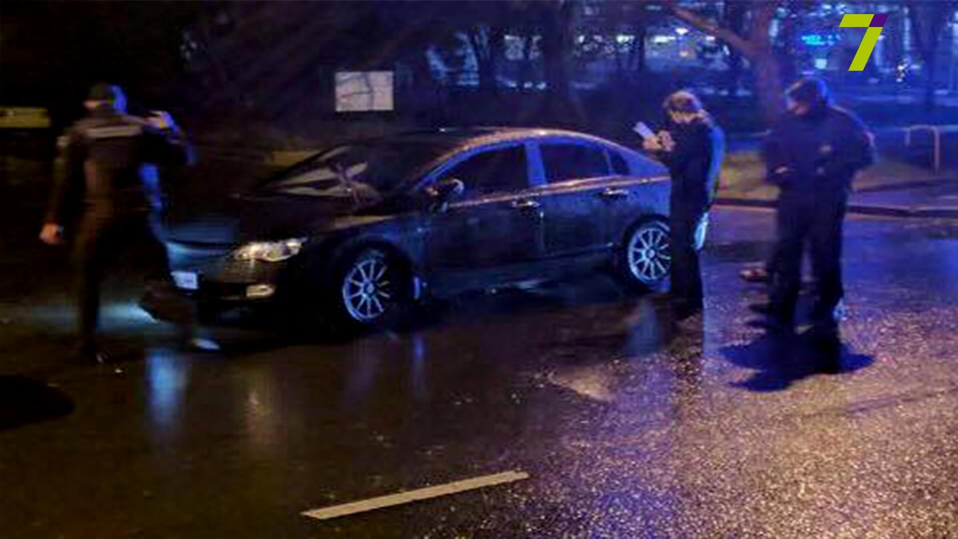 Поліція затримала п'янючого військового прокурора за кермом Поліція затримала п'янючого військового прокурора за кермом