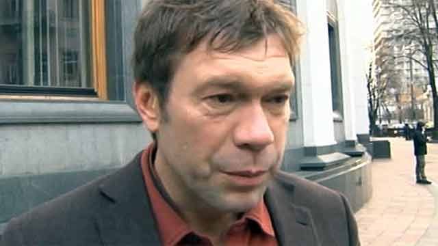 Родина скандального Царьова судиться з переселенцями за власний будинок Родина скандального Царьова судиться з переселенцями за власний будинок