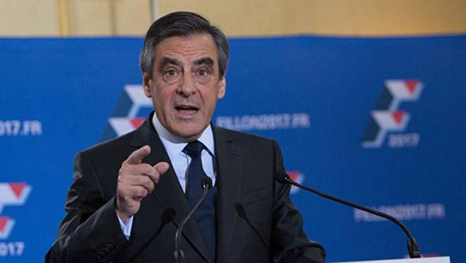 Украинцы требуют сделать кандидата в президенты Франции персоной нон-грата