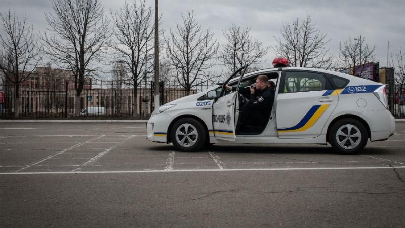 Патрульні Дніпра влаштували гонитву за порушником із стріляниною: є постраждалі Патрульні Дніпра влаштували гонитву за порушником із стріляниною: є постраждалі