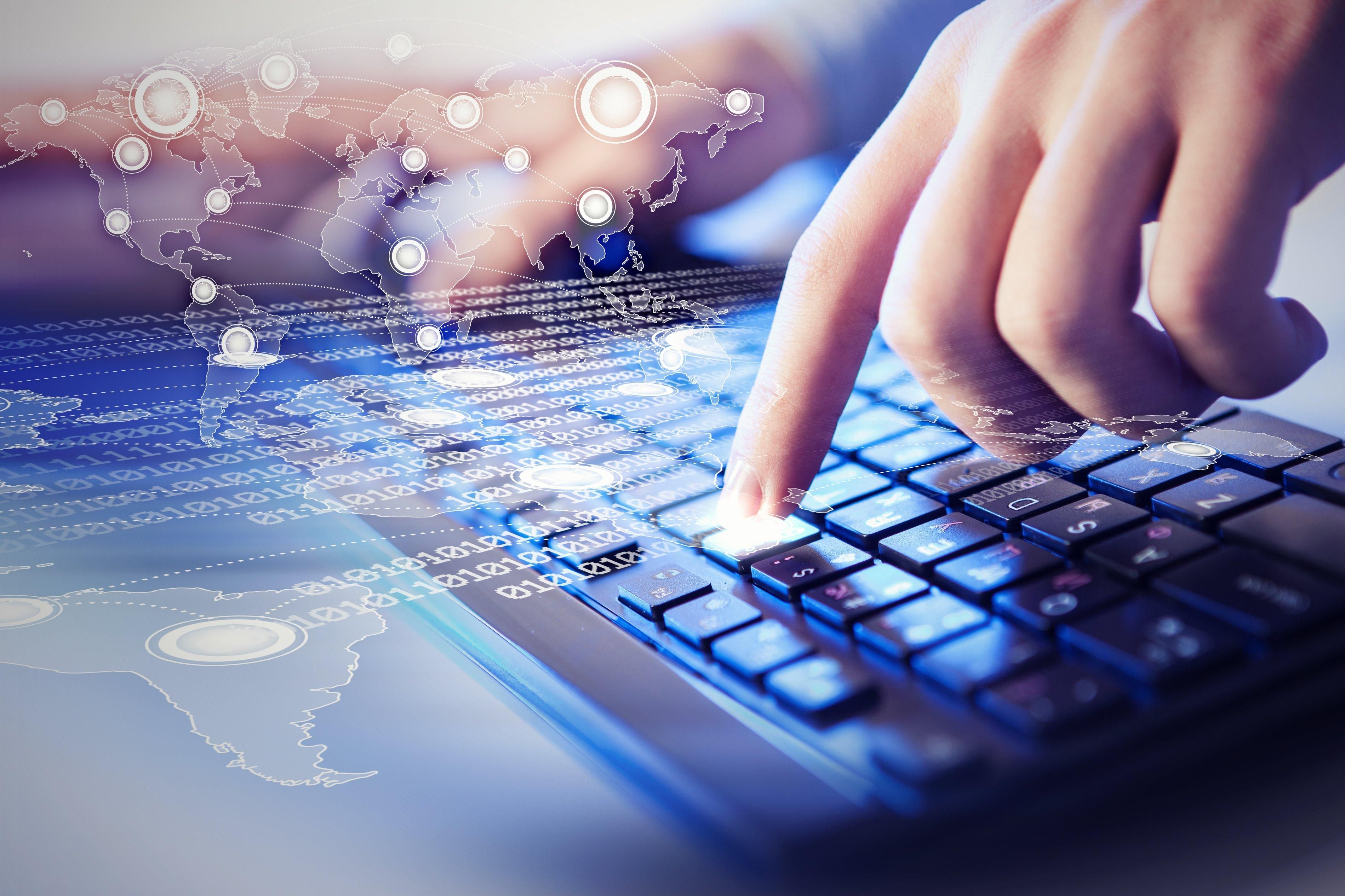 СБУ разоблачила 8 компаний, которые использовали шпионские программы из России СБУ разоблачила 8 компаний, которые использовали шпионские программы из России