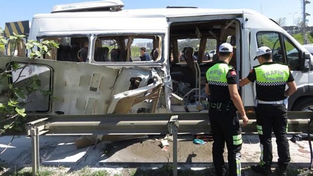 В Турции взорвали автобус со студентами фото и видео