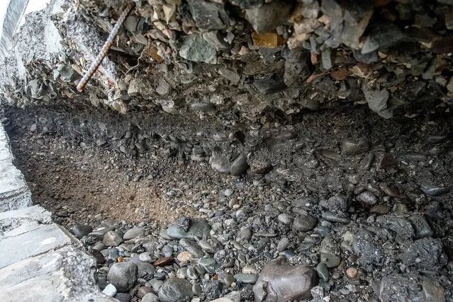 Шторм зруйнував набережну у Сочі, побудовану до Олімпійських ігор Шторм зруйнував набережну у Сочі, побудовану до Олімпійських ігор