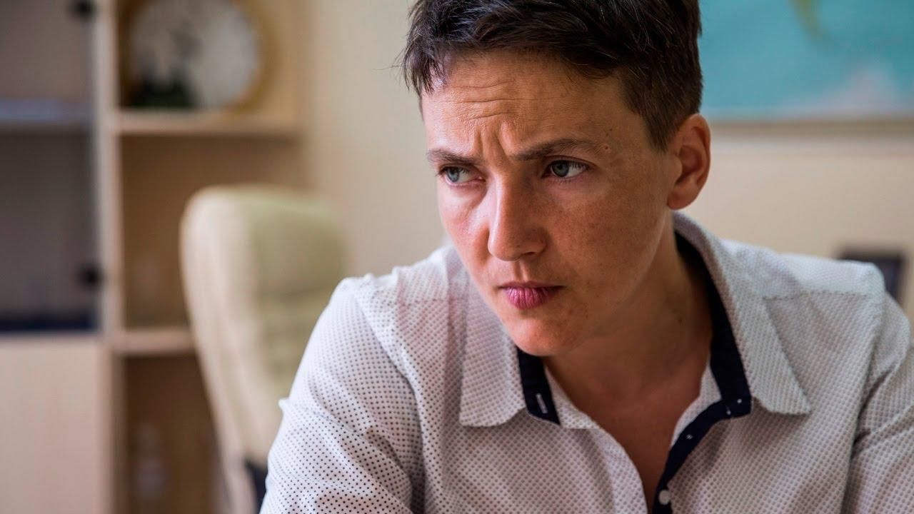 Савченко рассказала, что думает о введении военного положения Савченко рассказала, что думает о введении военного положения