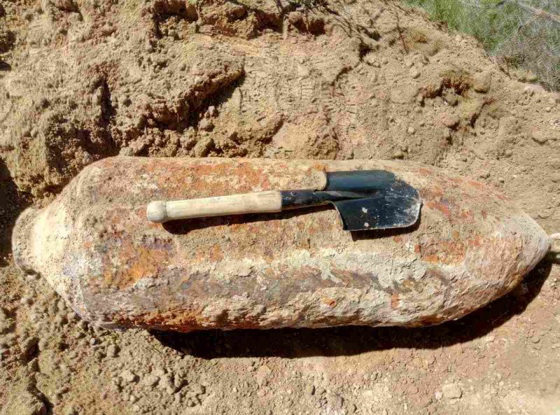 На Одещині випадково розкопали бомбу часів Другої світової вагою у 250 кілограмів
