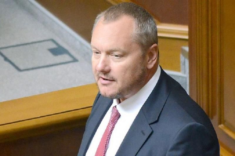 Правозахисник роз’яснив ситуацію з позбавленням громадянства Артеменка Правозахисник роз’яснив ситуацію з позбавленням громадянства Артеменка