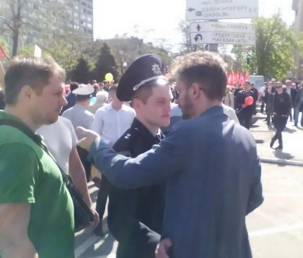 Сутички 1 травня у Дніпрі Сутички 1 травня у Дніпрі