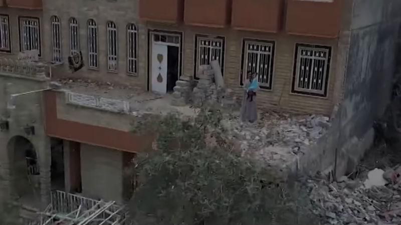 Ужасы войны. Журналист показал видео из частично освобожденного Мосула (18+)
