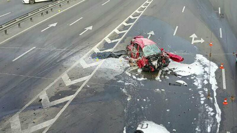 Музикант позбувся руки внаслідок моторошної смертельної ДТП у Києві (18+) Музикант позбувся руки внаслідок моторошної смертельної ДТП у Києві (18+)