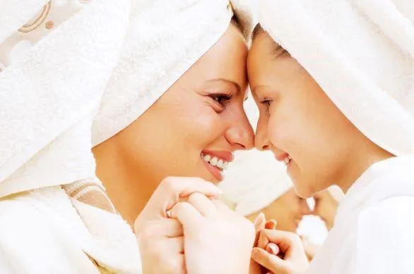 Подарунки на День матері Подарунки на День матері