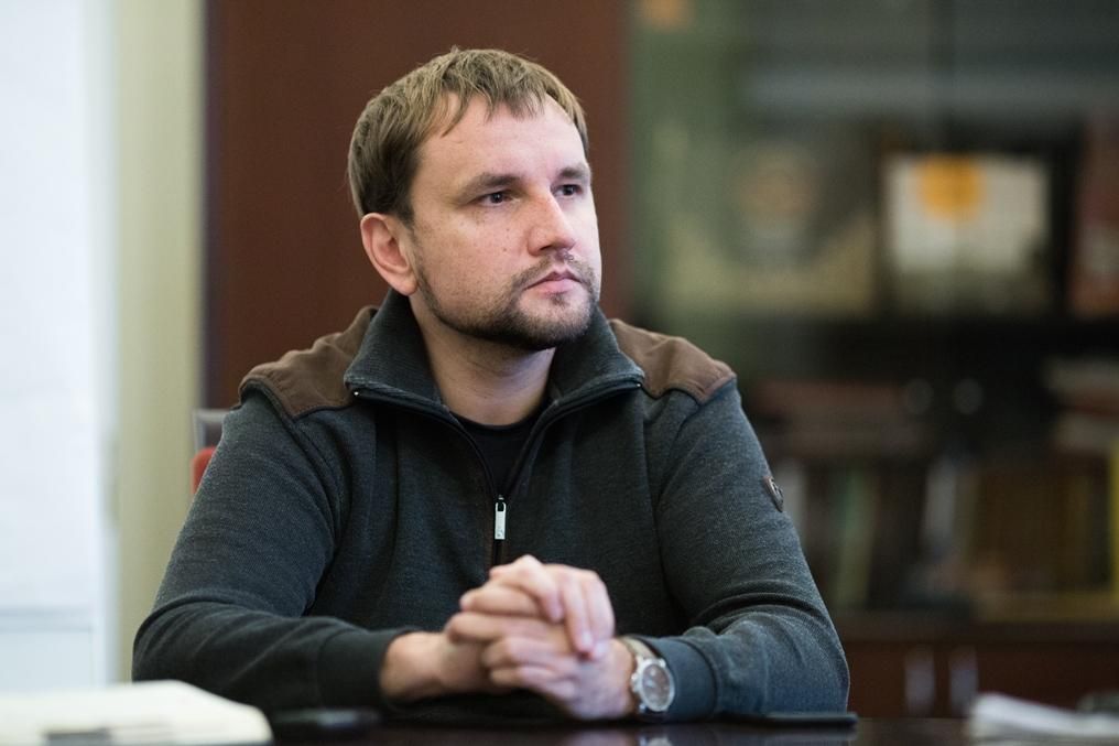 Володимир В'ятрович: У пошкодженні Щорса винні ті, хто заважає його демонтажу Володимир В'ятрович: У пошкодженні Щорса винні ті, хто заважає його демонтажу