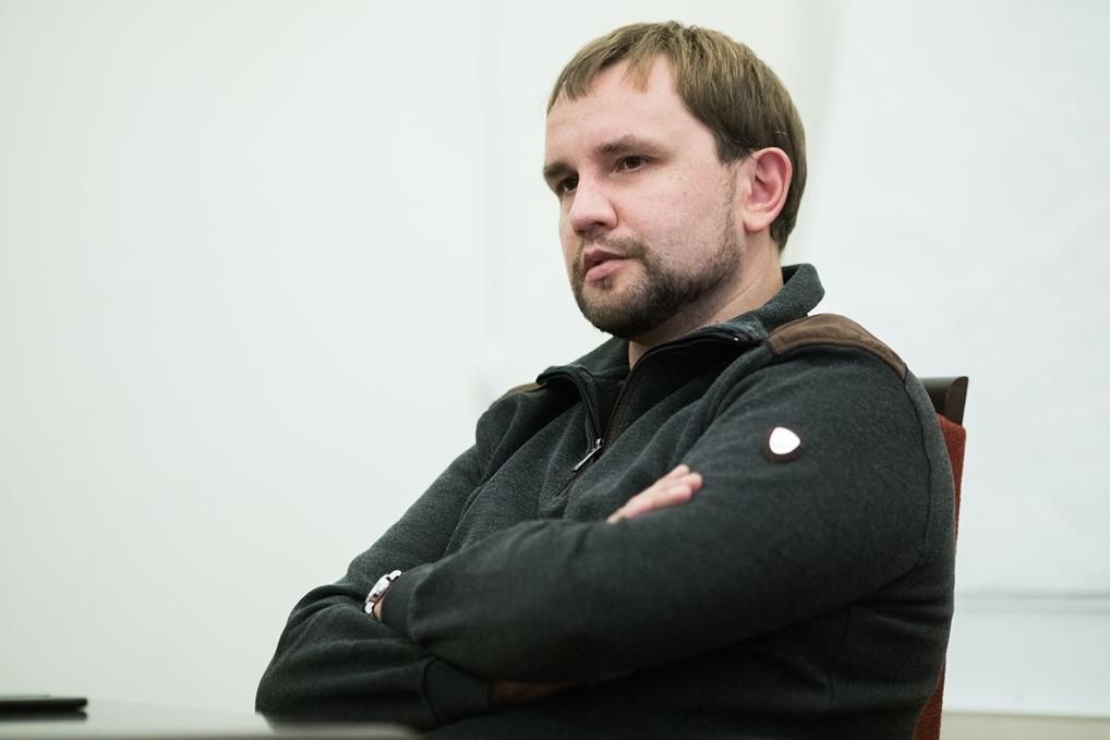 В'ятрович назвав ймовірного замовника нападів на нього В'ятрович назвав ймовірного замовника нападів на нього