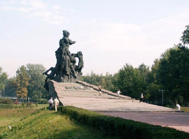 Бабин Яр повинна облаштовувати держава, – В'ятрович Бабин Яр повинна облаштовувати держава, – В'ятрович