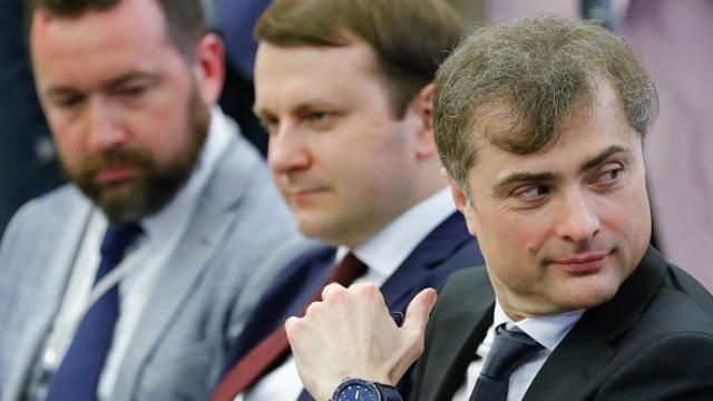 "Витягнули з притону": мережу вразив схудлий помічник Путіна "Витягнули з притону": мережу вразив схудлий помічник Путіна