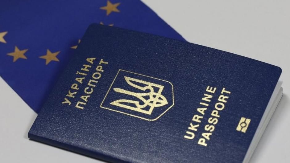 При каких условиях могут "забрать" украинское гражданство: объяснение юриста При каких условиях могут "забрать" украинское гражданство: объяснение юриста
