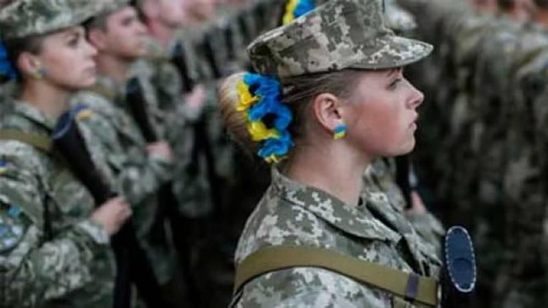 Неженское оружие: как бывшая волонтер служит в рядах ВСУ Неженское оружие: как бывшая волонтер служит в рядах ВСУ