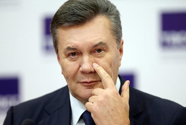 Януковича таки допросят в режиме видео-конференции, однако суд перенесли