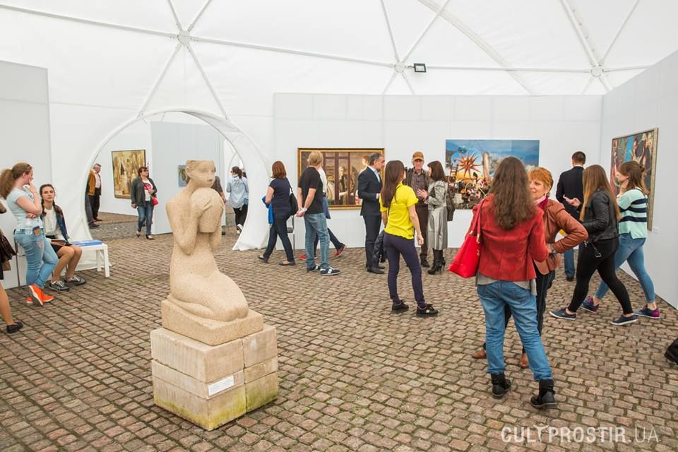 Kyiv Art Fort 2017 розкаже про війну та мир мовою мистецтва Kyiv Art Fort 2017 розкаже про війну та мир мовою мистецтва