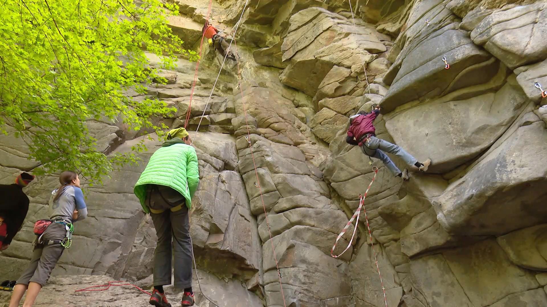 Красота и экстрим: как украинские студенты покоряют горы Красота и экстрим: как украинские студенты покоряют горы