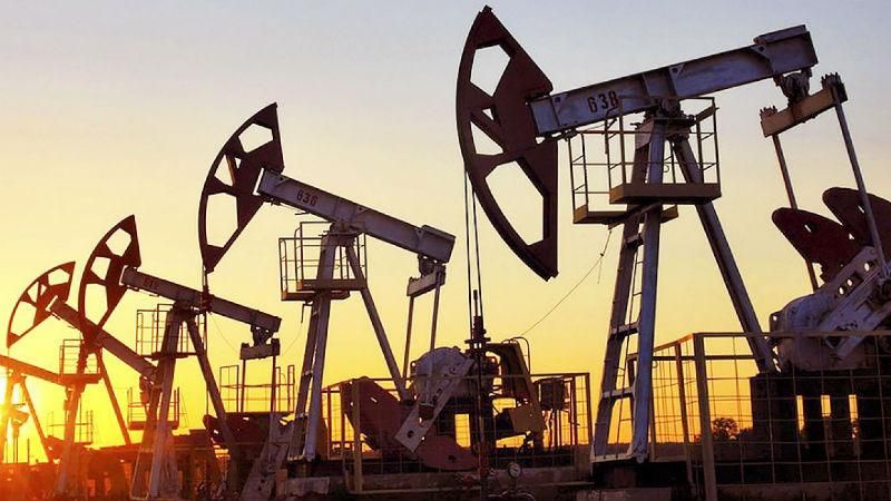 Как повлияет резкое падение стоимости нефти на экономику России: мнение экспертов