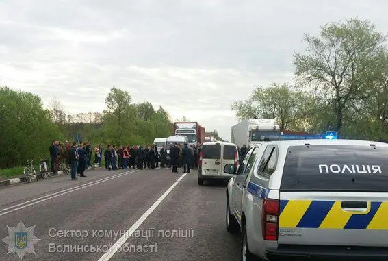 На Волині люди протестують проти діяльності 