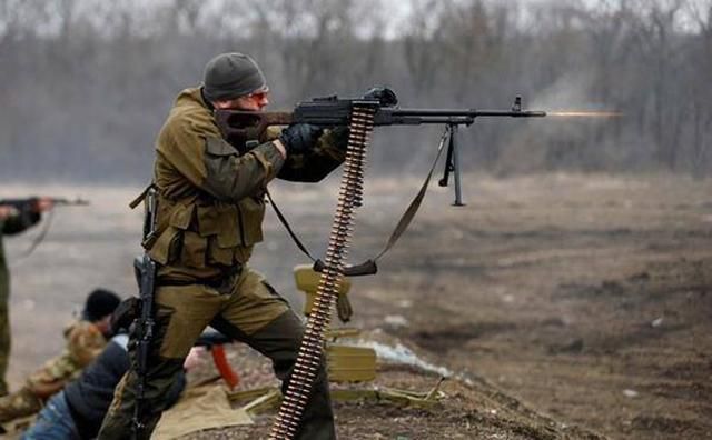 Боевики обстреляли украинских и российских наблюдателей