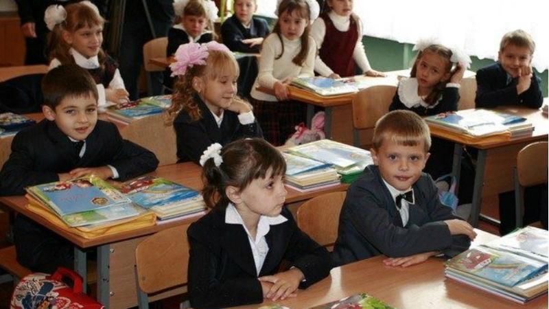 Шкільний скандал у Росії: дітей змушують слухати пісні Кіркорова
