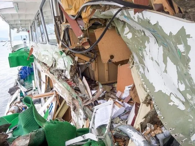 Теплохід Теплохід