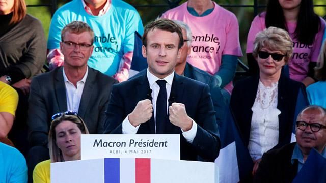 Еммануель Макрон: як пройти шлях від невідомого банкіра до можливого президента Франції