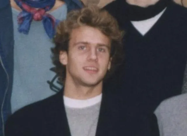 Еммануаль Макрон під час навчання в школі Еммануаль Макрон під час навчання в школі