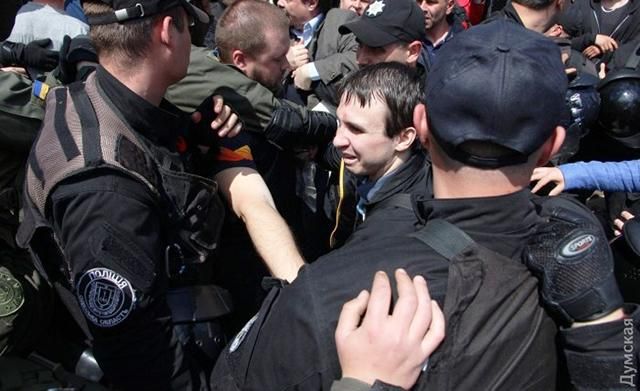 Беспокойное 9 мая в Одессе: из-за пророссийских активистов вспыхнула новая схватка