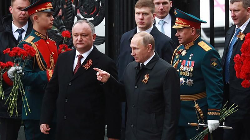 Президент Молдови приїхав у гості до Путіна на 9 травня: фото Президент Молдови приїхав у гості до Путіна на 9 травня: фото