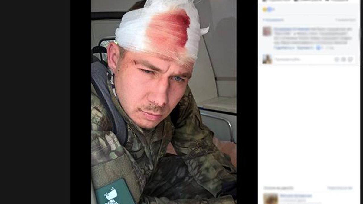 Полиция Днепра совместно с "титушками" жестоко избили бойца АТО, – журналист