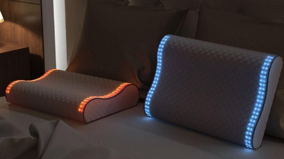 Sunrise Smart Pillow – "розумна" подушка з функцією нічника, будильника і трекера сну Sunrise Smart Pillow – "розумна" подушка з функцією нічника, будильника і трекера сну