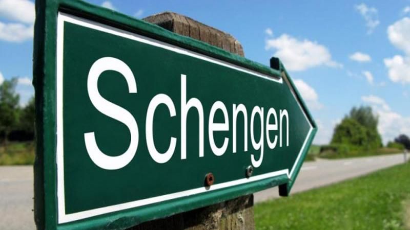 Италия временно приостанавливает действие Шенгена на своей территории
