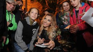 Як Самойлова співала в окупованому Севастополі 9 травня: з'явились фото