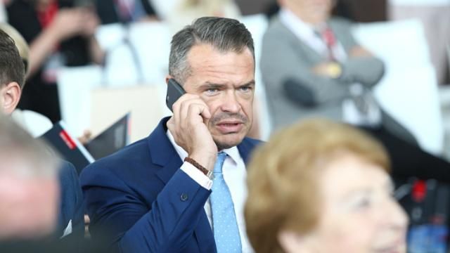 Главу "Укравтодору" кличуть на допит до Польщі у справі про фінансову піраміду Главу "Укравтодору" кличуть на допит до Польщі у справі про фінансову піраміду