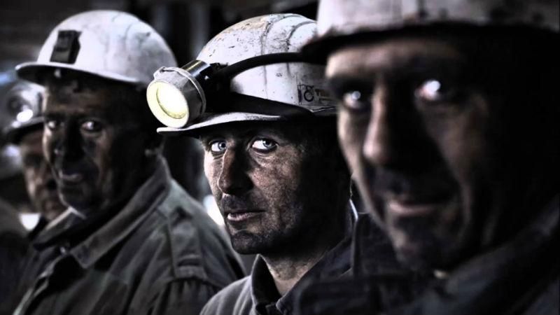 Протести шахтарів: біля 200 гірників відмовляються підніматися на землю після зміни 