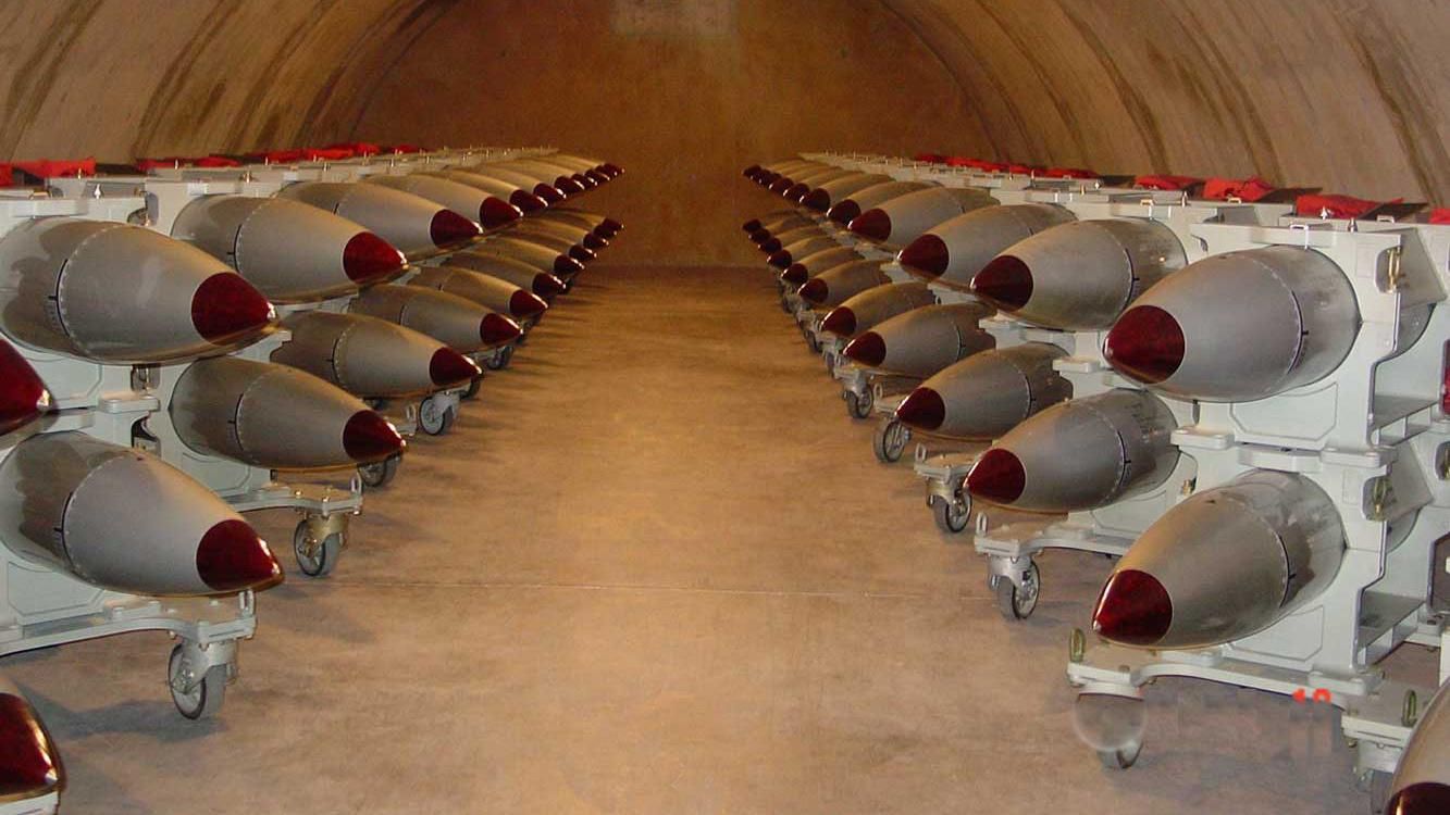 Нас обдурили, тож ми маємо право повернути ядерну зброю, – Рибчинський Нас обдурили, тож ми маємо право повернути ядерну зброю, – Рибчинський