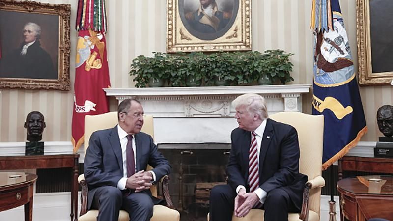Лавров поговорил с Трампом об Украине Лавров поговорил с Трампом об Украине