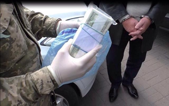 В Киеве задержали вымогателей денег у бизнесмена "для Луценко"